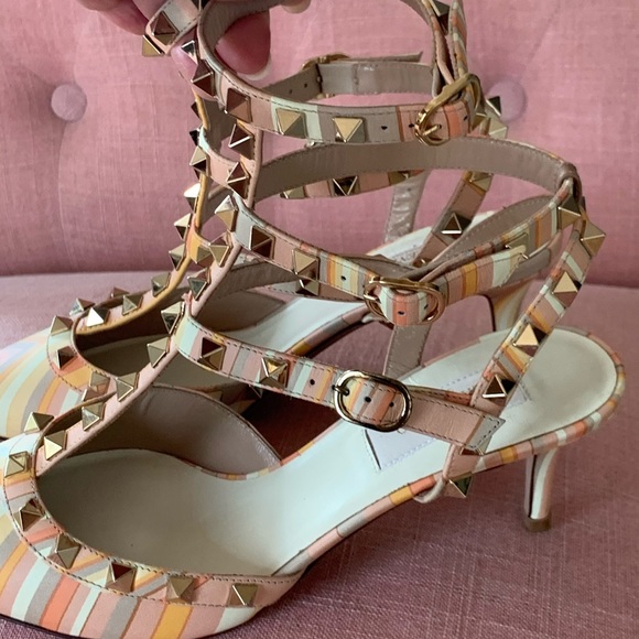 🔥🔥Brand New w/Tags Valentino Navajo Rockstuds - Picture 6 of 8